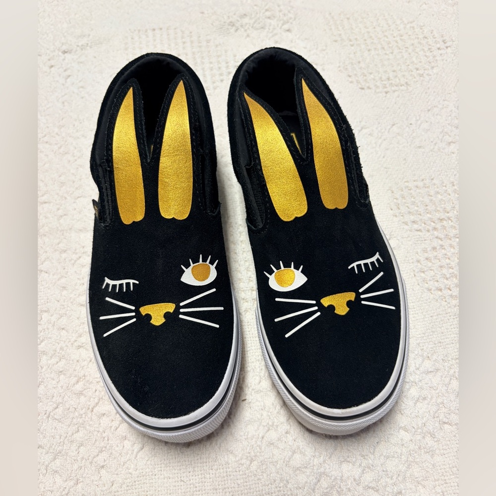 Kids Black and Gold Bunny Slip-On Shoes Size 2